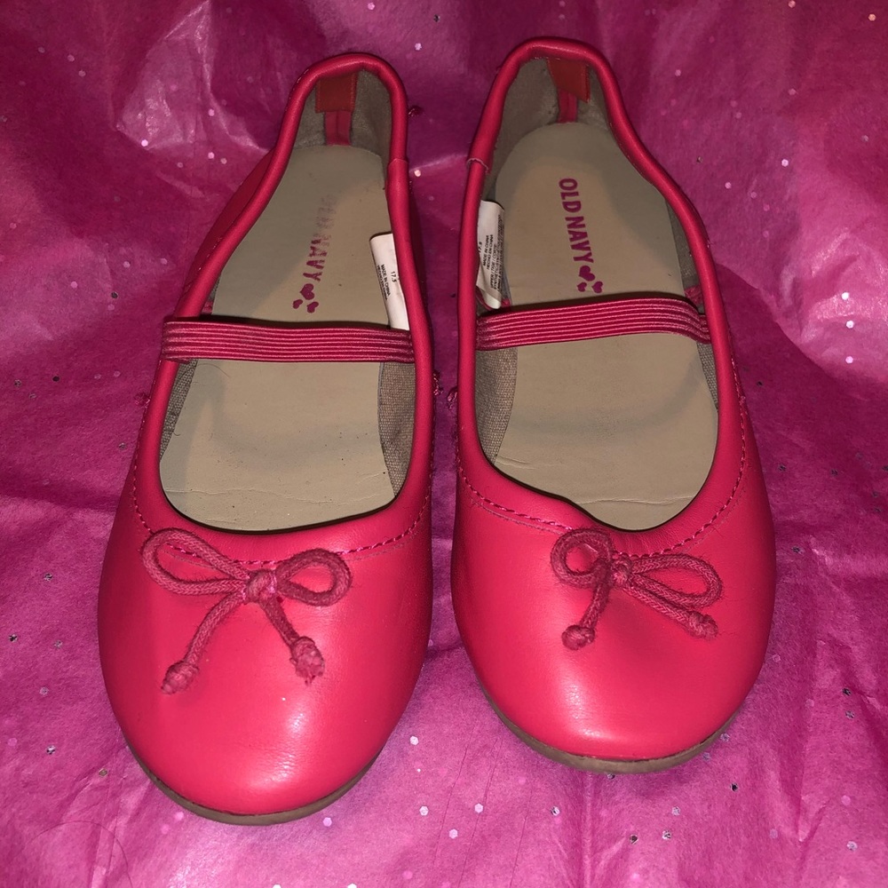 Coral Bow Flats